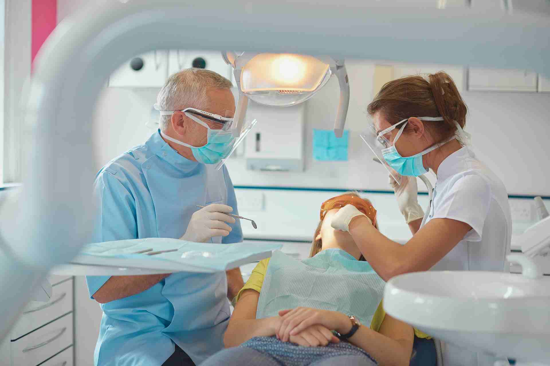 Dentist in Mona, UT
